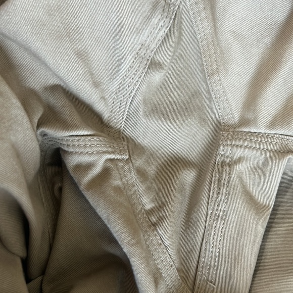 Duluth Trading Co. Ballroom khaki jeans sz 40x34 EUC LN 20208 - Picture 9 of 9